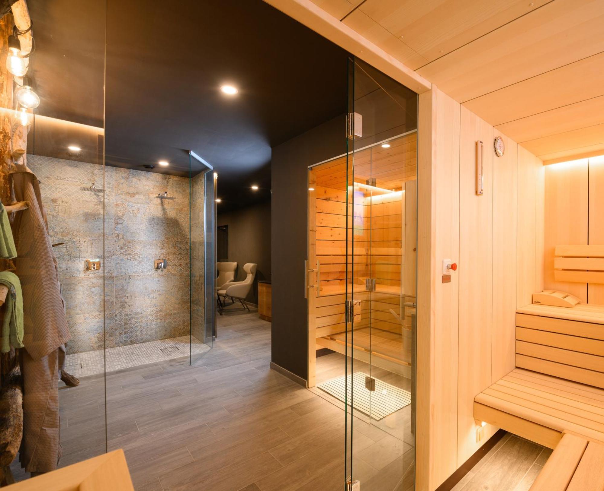 Landhotel Anna 상트마틴암테넨게비르게 외부 사진